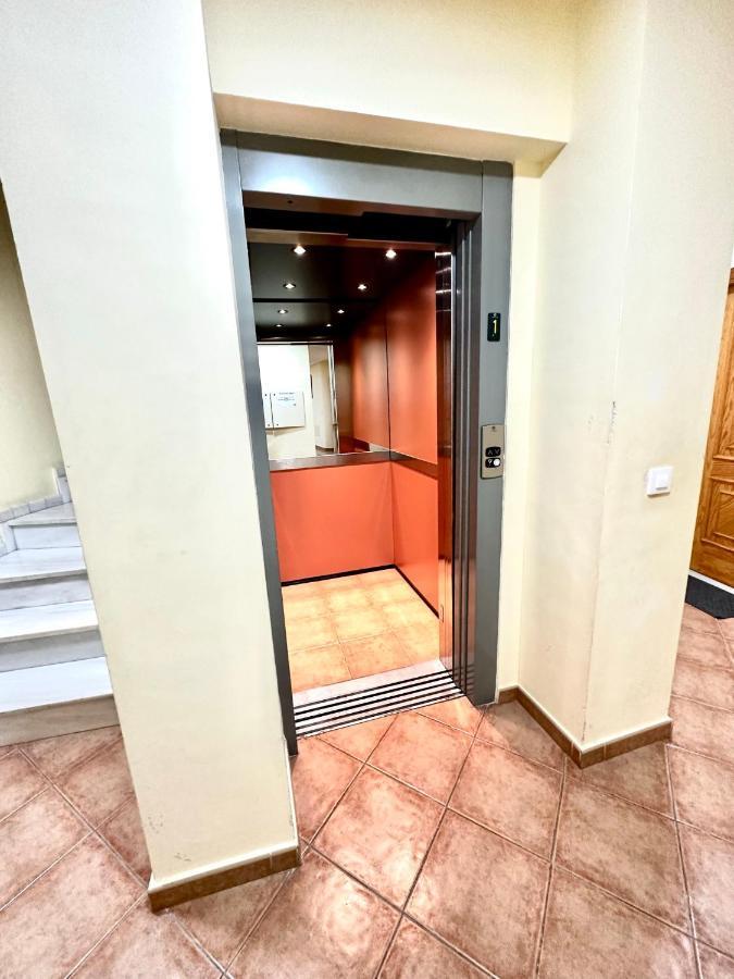 Cosy Apartment In City Center Аямонте Екстериор снимка